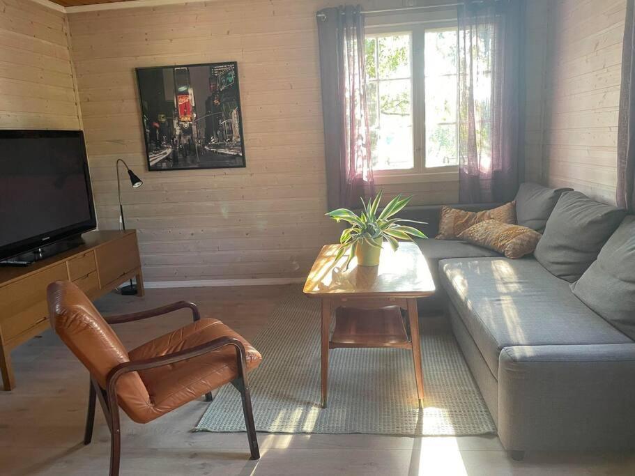 Koselig Anneks I Heggedal! Villa Asker Luaran gambar